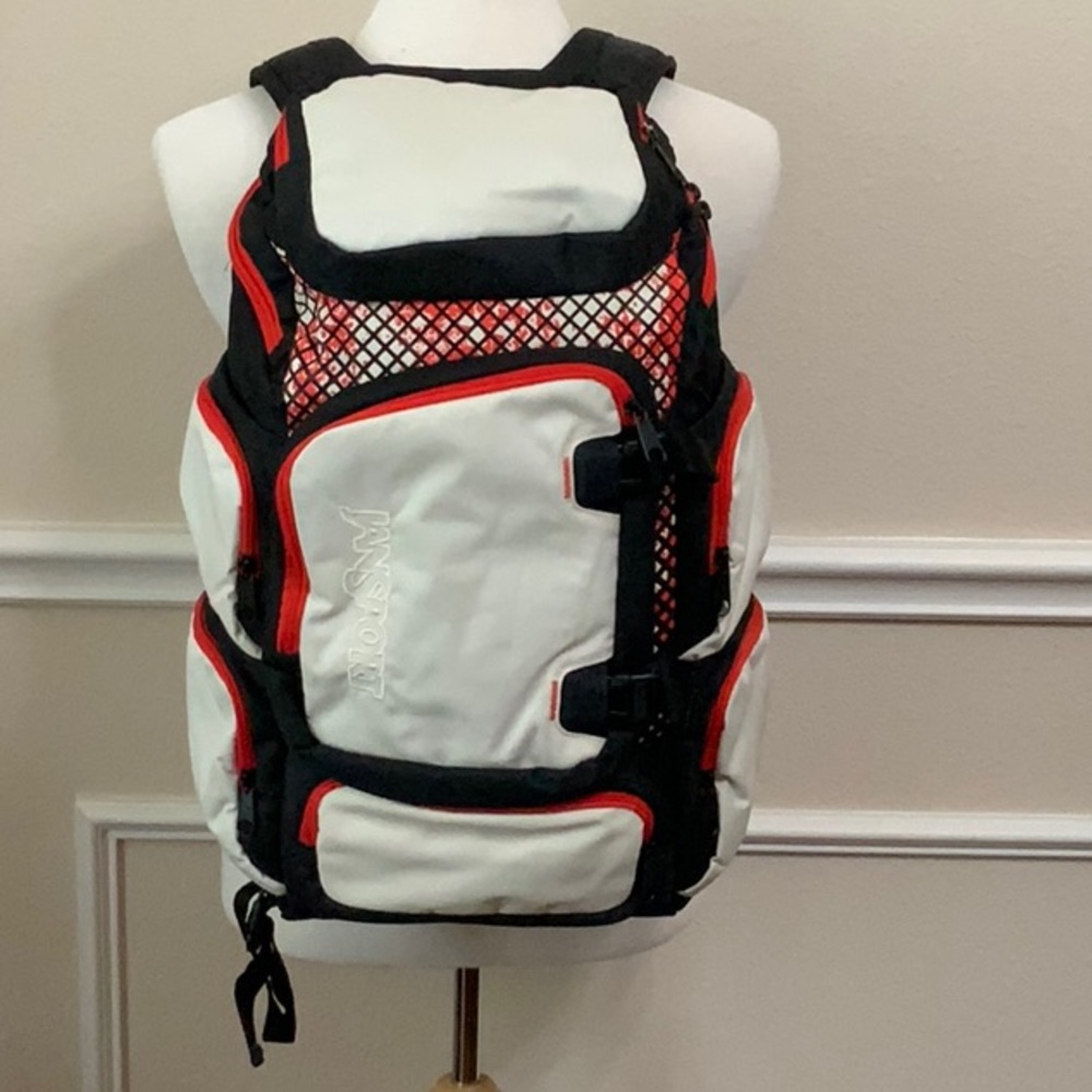 Jansport UNHINGED Black/White Sands